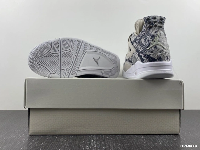 819139-030 Jordan Snakeskin 4 Retro 1210